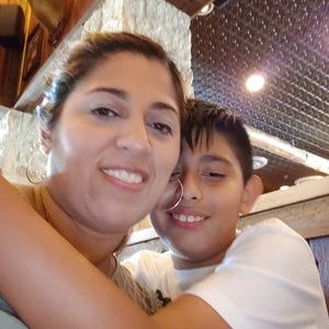 Meet your Posher, Mayra